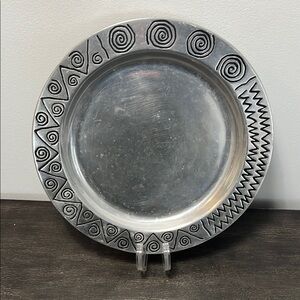 Wilton Armetale 12.5” Reggae Collection Round Tray